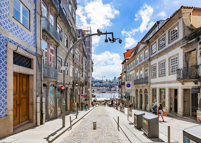 アパート Rosarinho Cruz Invites To Atelier By The River