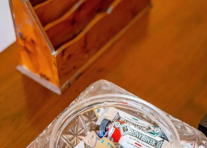 Rosarinho Cruz Invites To Atelier By The River