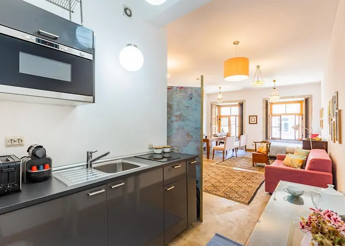 Rosarinho Cruz Invites To Atelier By The River Apartmán