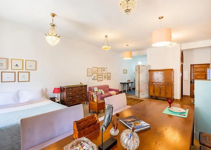 Rosarinho Cruz Invites To Atelier By The River Apartmán