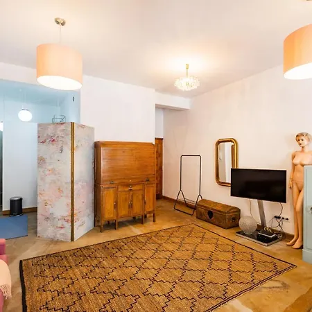 Rosarinho Cruz Invites To Atelier By The River Porto