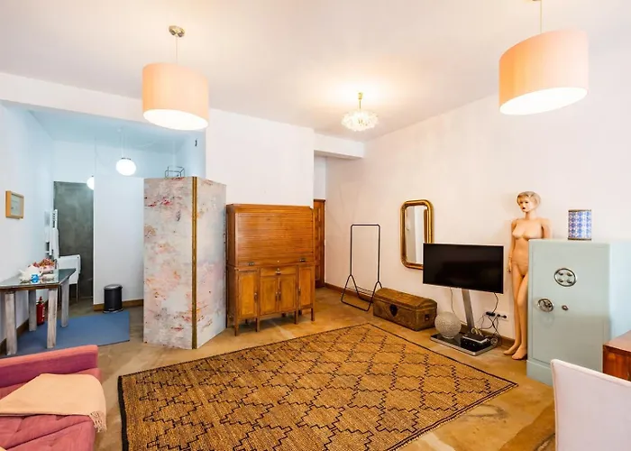 Rosarinho Cruz Invites To Atelier By The River Oporto